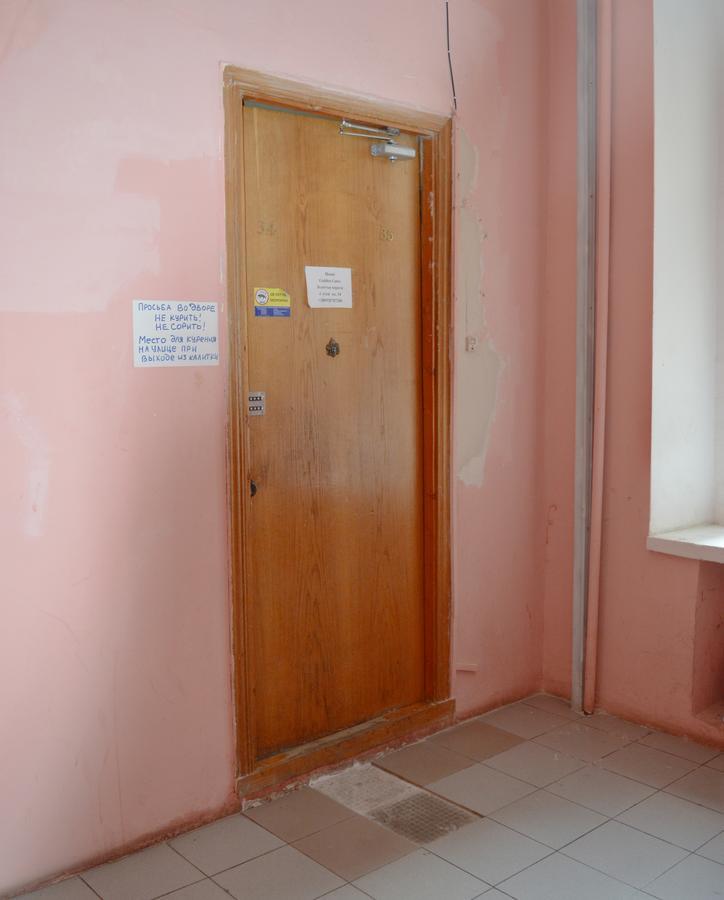 Hostel Golden Gates Kyiv Exterior foto