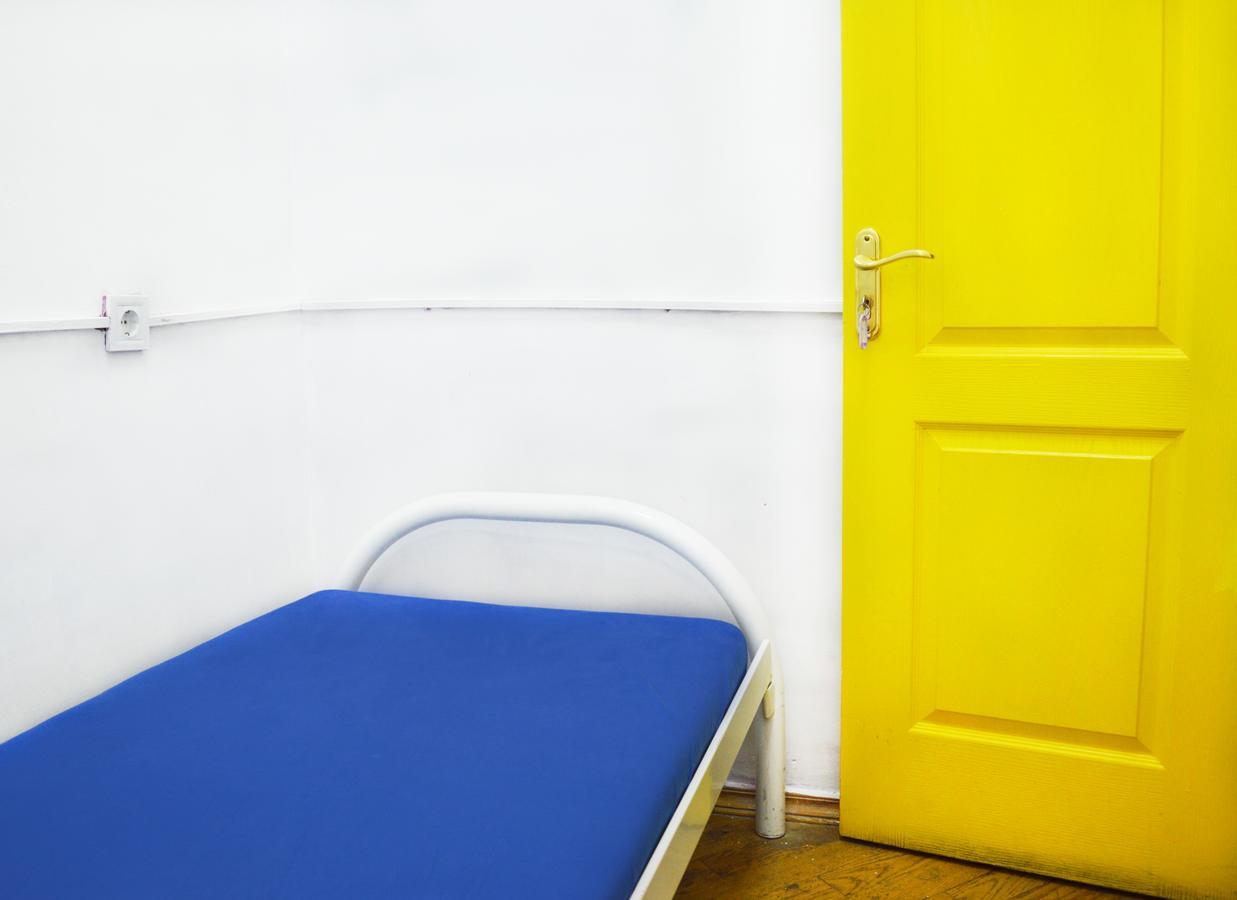 Hostel Golden Gates Kyiv Exterior foto